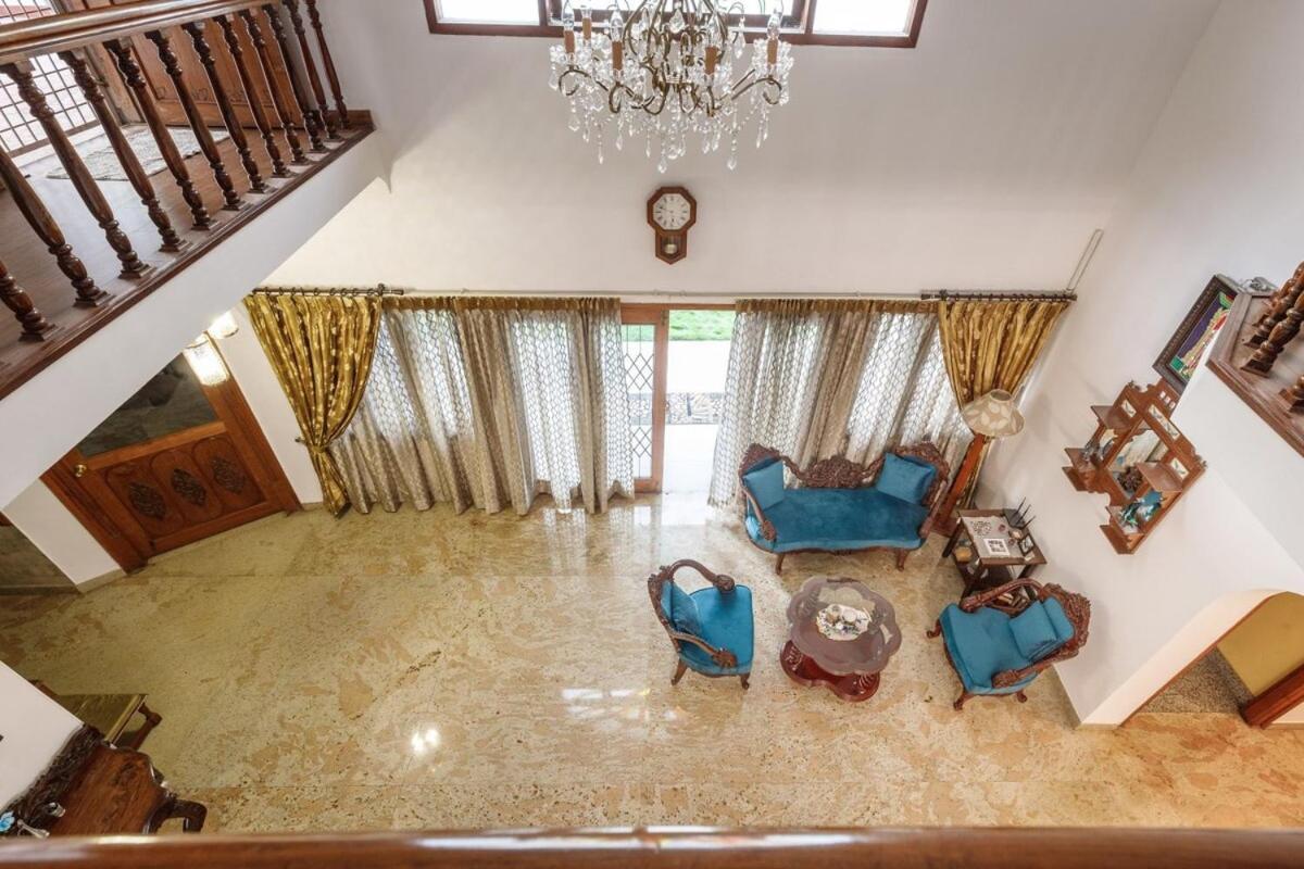 Westside Bungalow By Jadecaps Nr Wtc Rajajinagar Villa Bangalore Exterior foto