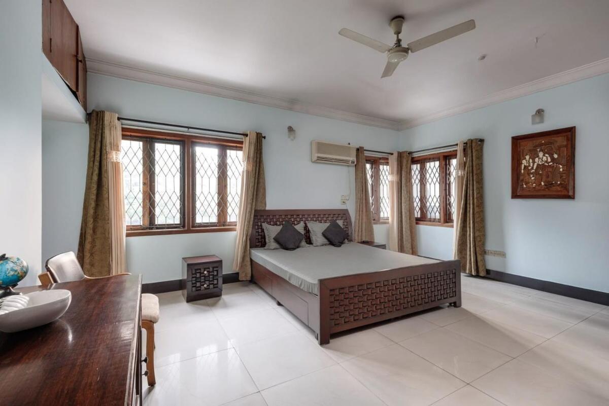 Westside Bungalow By Jadecaps Nr Wtc Rajajinagar Villa Bangalore Exterior foto